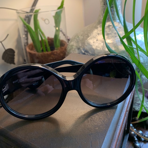 Saint Laurent Accessories - ❤️SOLD ⛔️Authentic ST.LAURENT 60 Round Oversized
